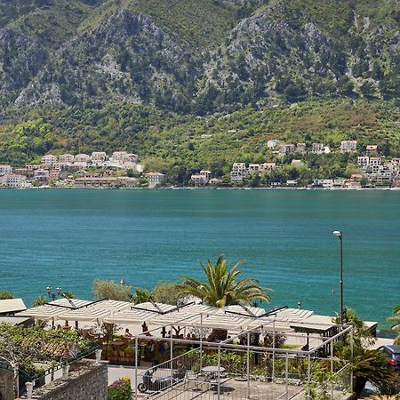 Apartment Mrsulja Kotor Buitenkant foto