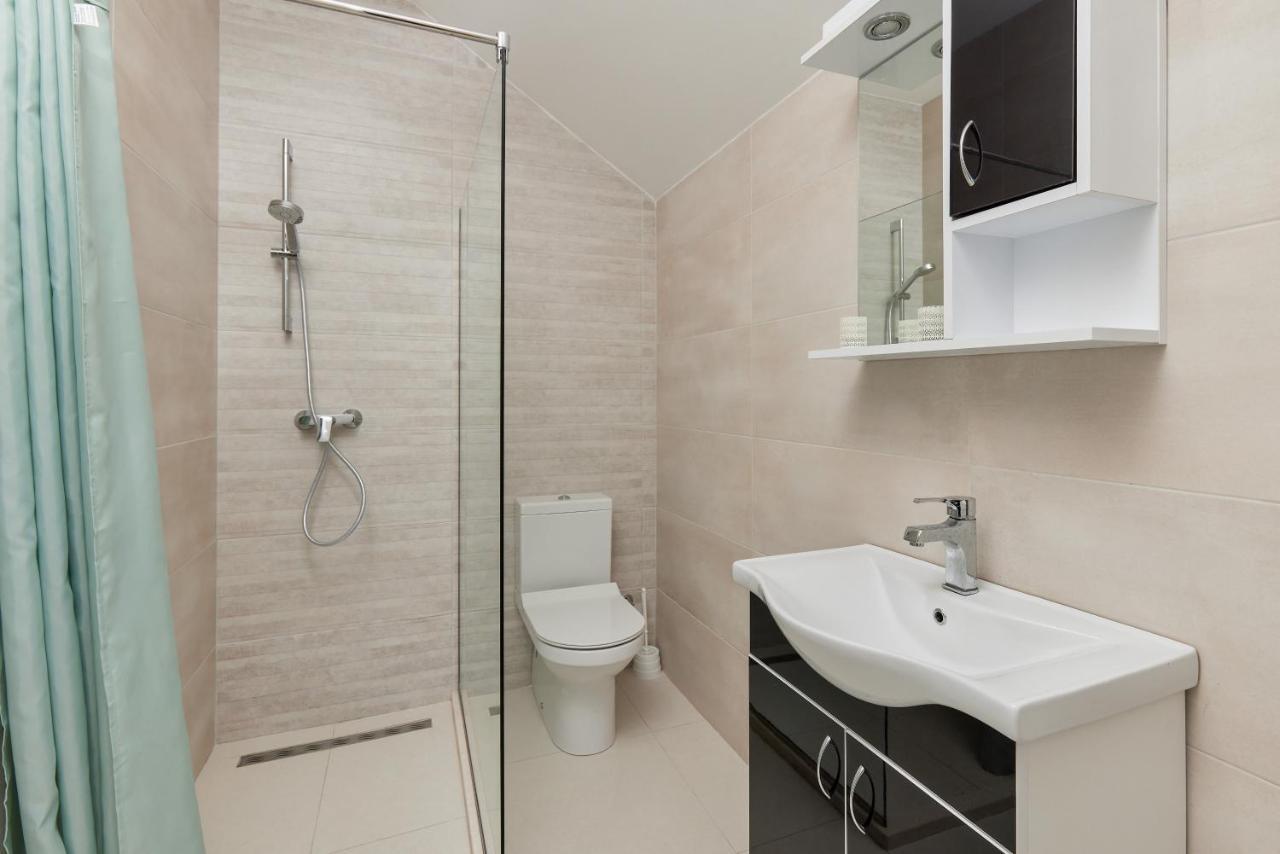 Apartment Mrsulja Kotor Buitenkant foto