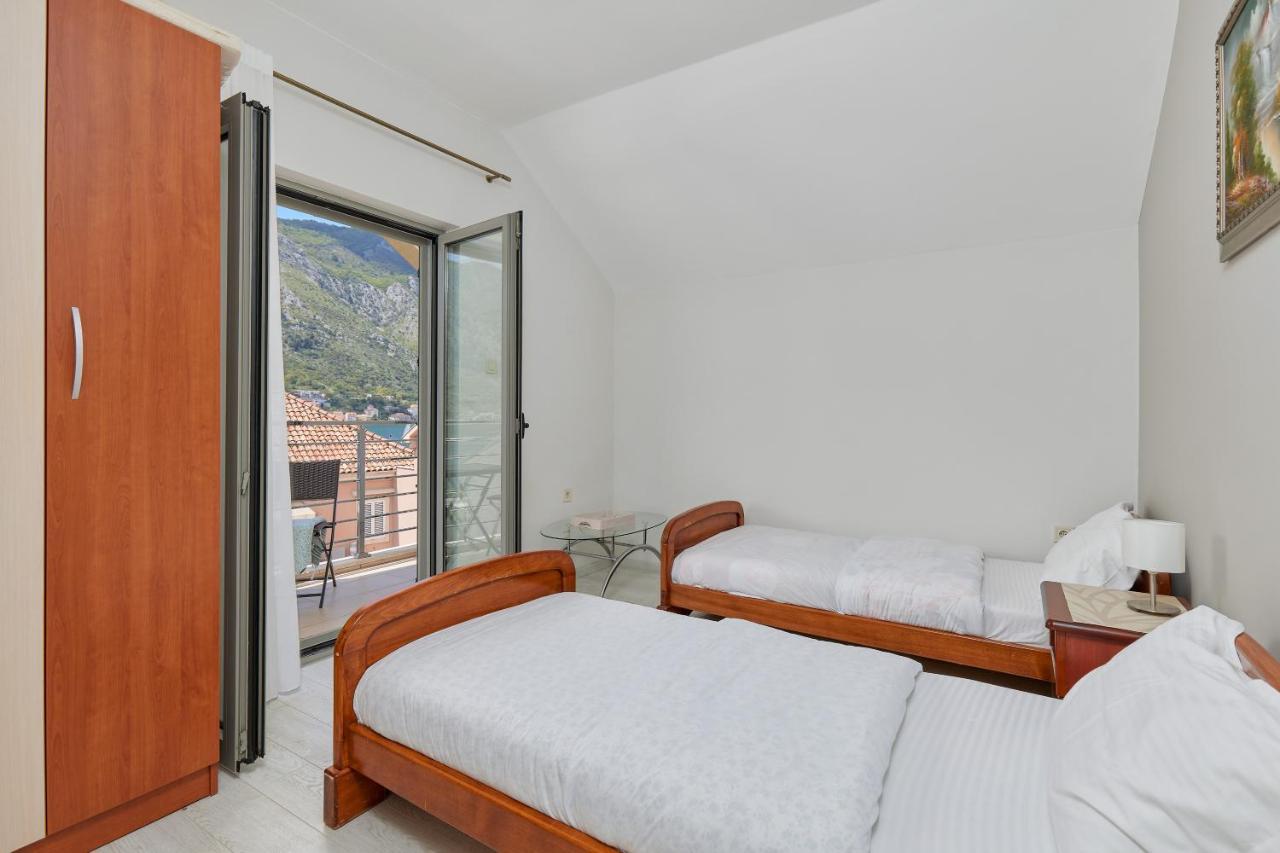 Apartment Mrsulja Kotor Buitenkant foto