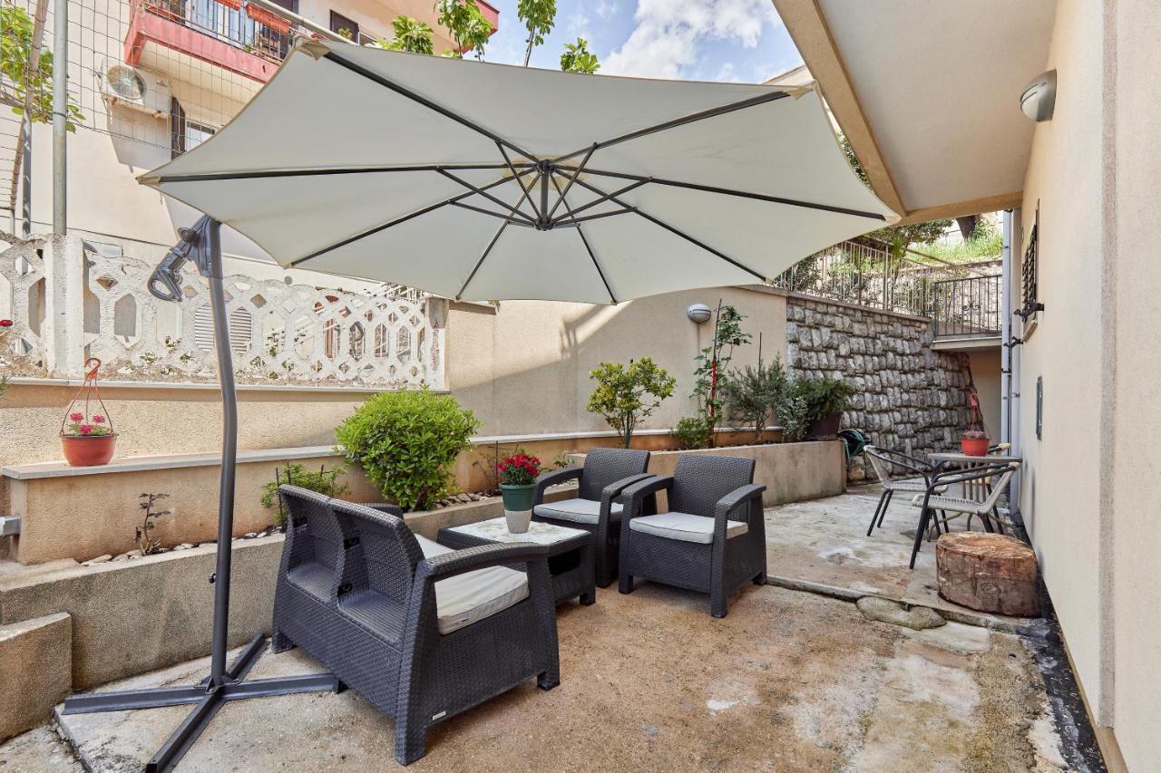 Apartment Mrsulja Kotor Buitenkant foto